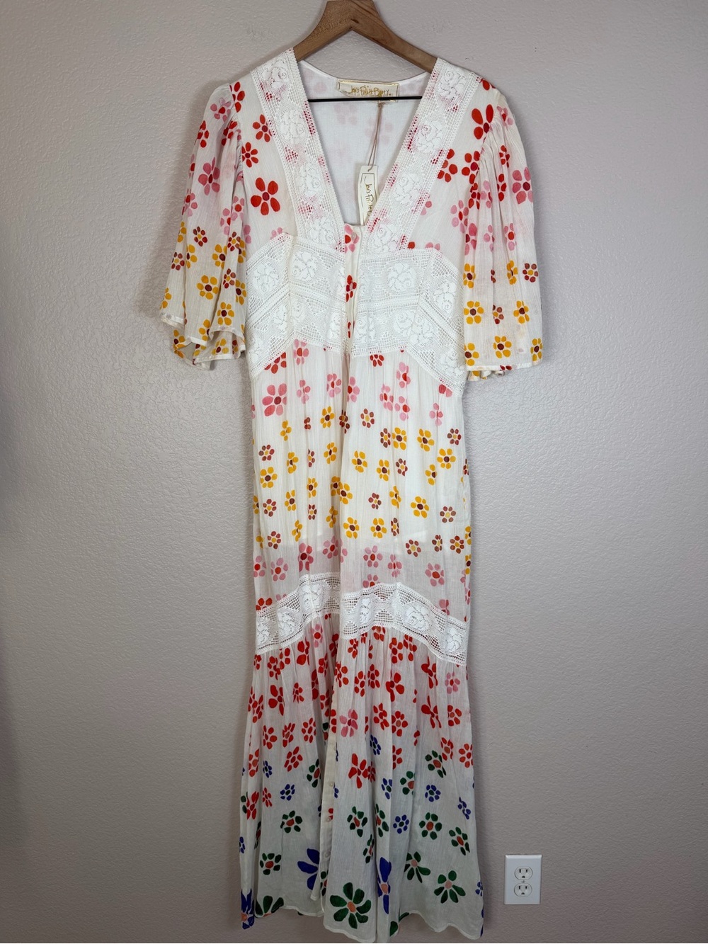 Jen’s Pirate Booty Muse Maxi Dress in Rainbow Watercolor Daisy Print Medium $279 - Picture 5 of 16